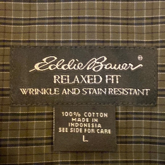 Eddie Bauer Relaxed Fit Wrinkle & Stain Resistant Button Down Long-Sleeved Shirt - Picture 5 of 8